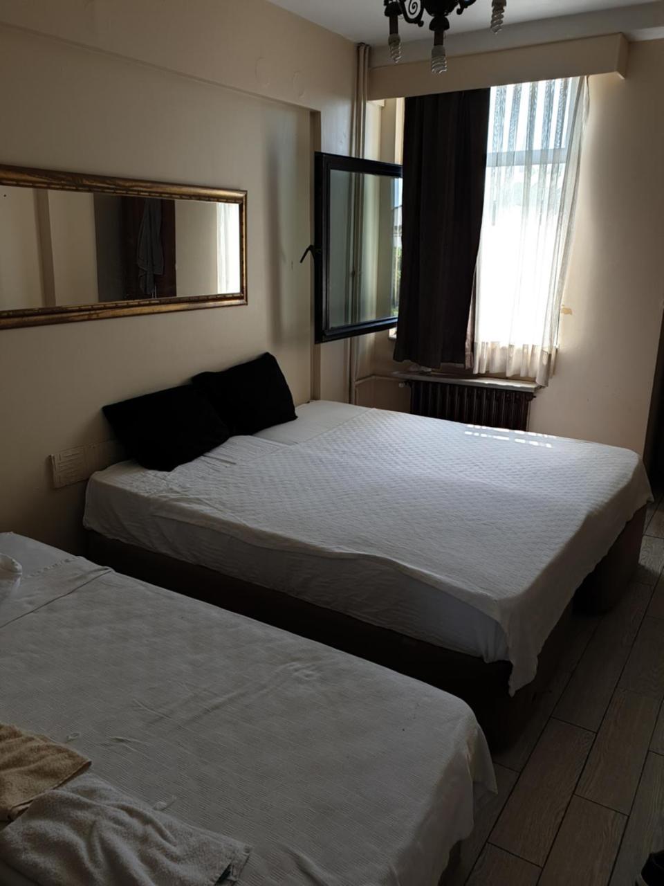 Bufes Hotel Sultanahmet Istanbul Bagian luar foto